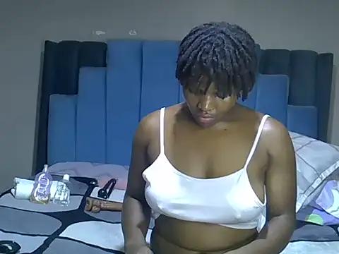 Watch melanin_moon live on EroticFlix - High definition streams