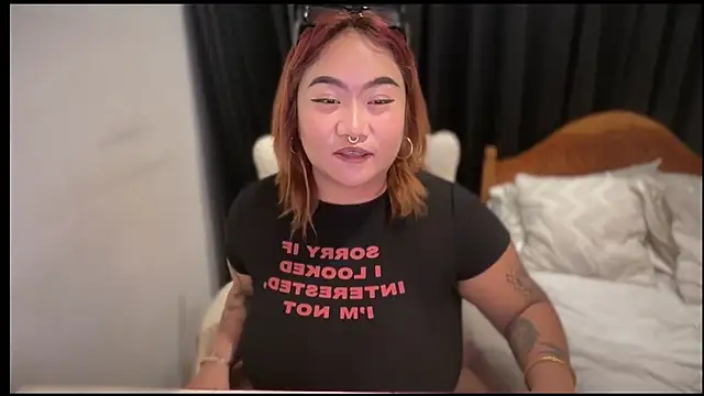 _XXXKittyTingles webcam