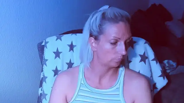 SexyJulia21 webcam