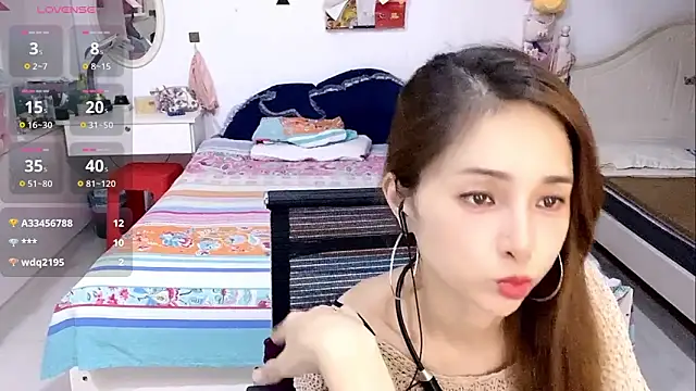 miaomiao-99 webcam