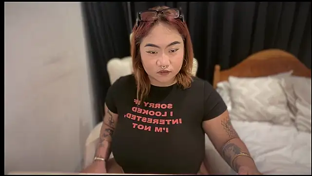 _XXXKittyTingles live cam