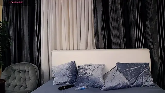 Erikka__ webcam