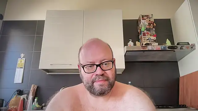 theitalianbear live cam