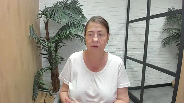 LindaPassionate webcam