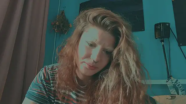 VivienDarkbloom webcam
