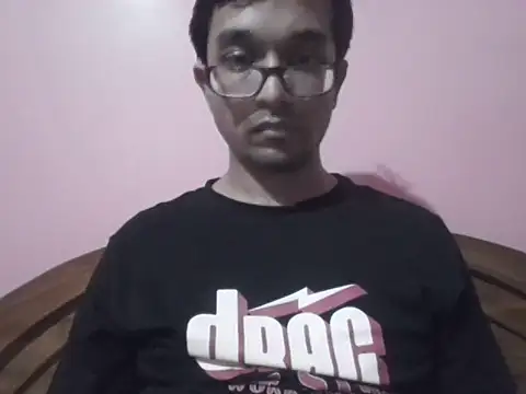 THE_NAKED_BOY webcam