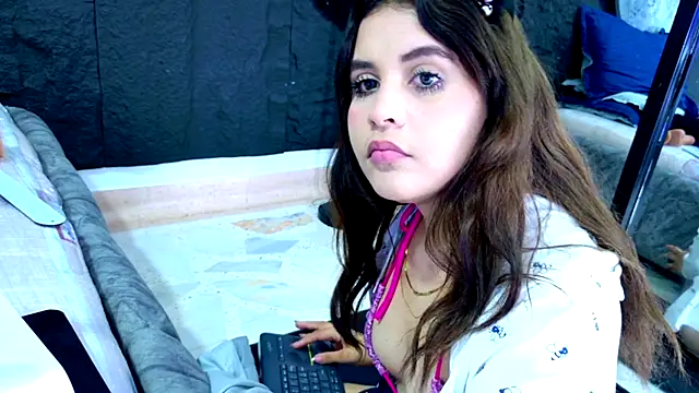 LizzyOlsen webcam