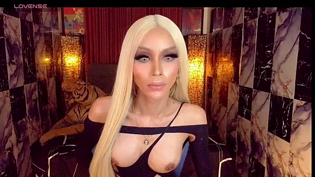 SeductiveSamanthaTS webcam