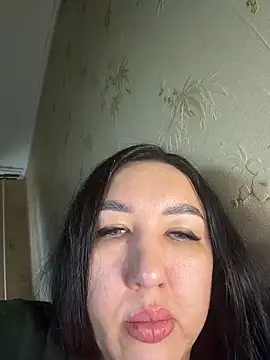 Naughtbaby_2025 webcam