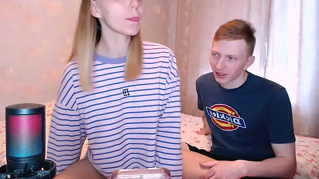 juliaanddima webcam