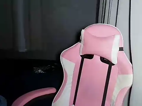 cutie_milker webcam