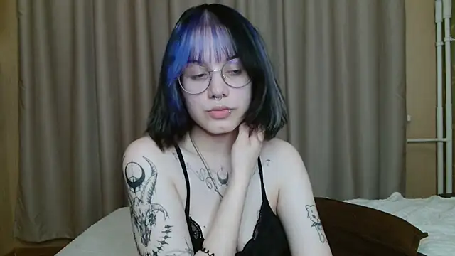 KellePourier webcam
