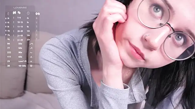 DeliaLoma webcam