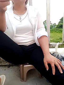 neyney110 webcam
