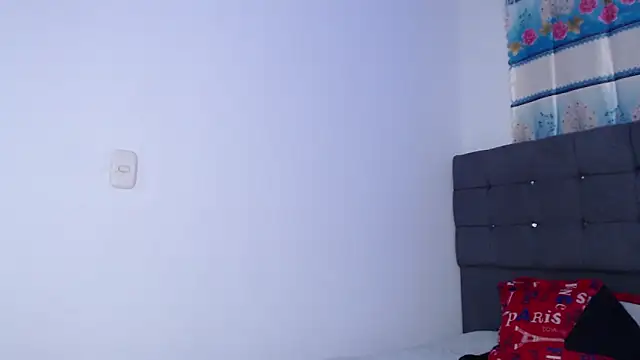 latin_riahnna_jp webcam