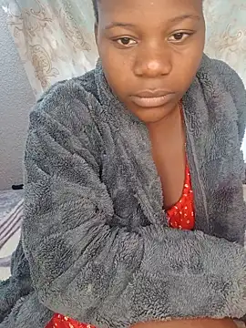 ShyBabe_07 webcam