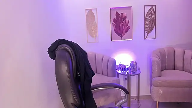 amber_willow webcam