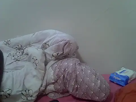 hot_petrah webcam