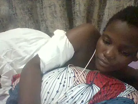 tina_2030 webcam