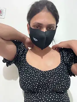 kavyq3791 webcam