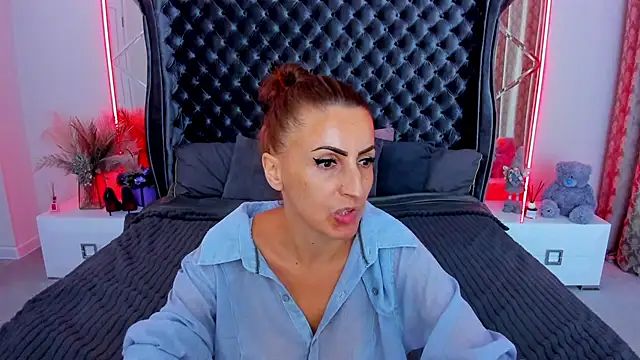 Rebecca_Diamond webcam