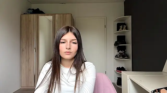 SpanishRooter webcam