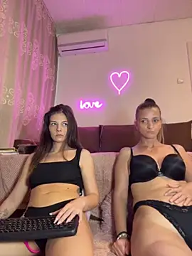 Sabrinedivinee webcam