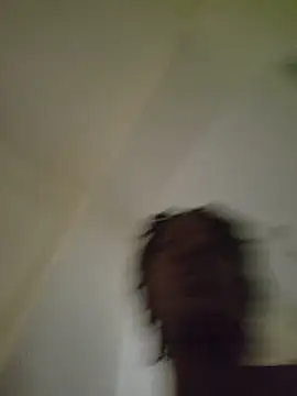 TrishaKalid webcam