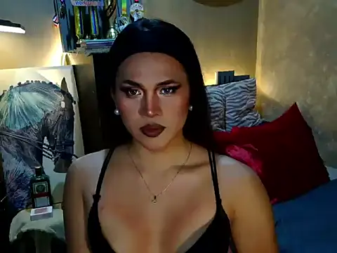 YllanaAltheaXxX webcam