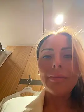 EmaSalis webcam