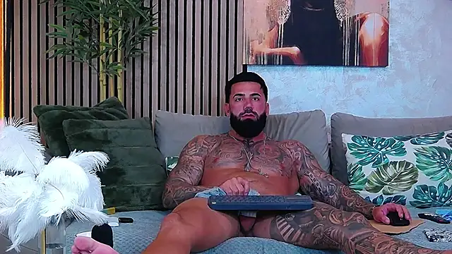 masterkingofmusclee webcam