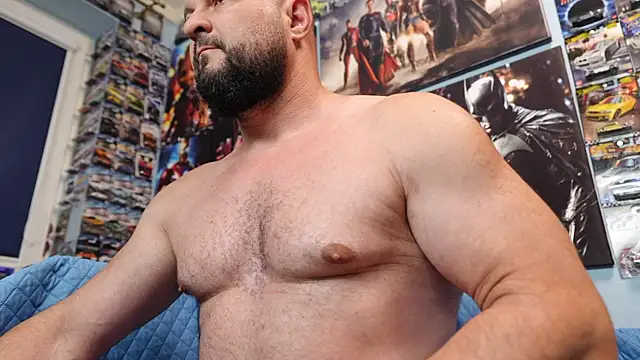 Muscle_Bear webcam