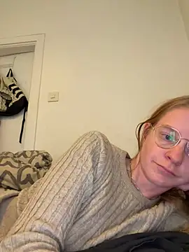 jannis1992 live cam on StripChat