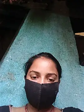 kajalbhabhi44 webcam