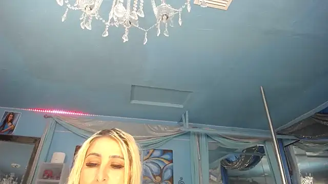 ADRIANNA_FOX webcam