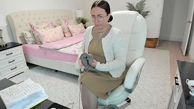 Vika73 webcam