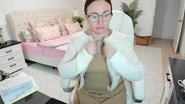 Vika73 webcam