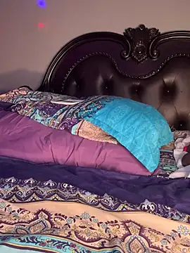RenaThickAss live cam
