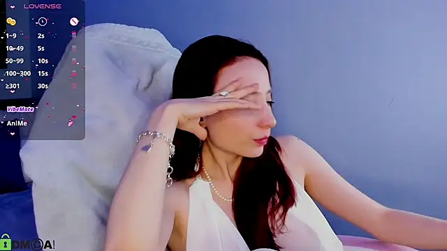 Lea_much webcam