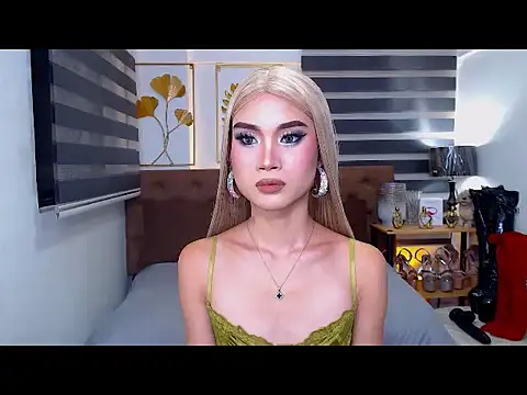 JuicyCockThea
