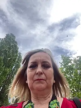 Irina2909@xh webcam