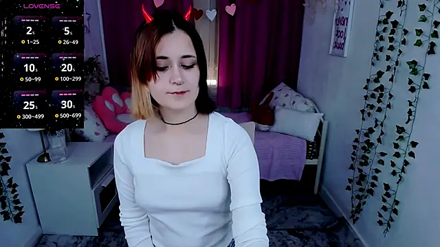 Alexa_Lexi_ webcam