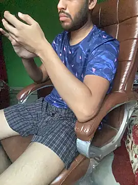 BIGGGGGBOYYYYY live cam on StripChat