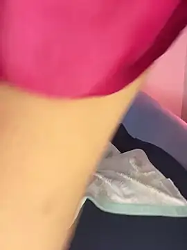 curvy_erotic1 webcam