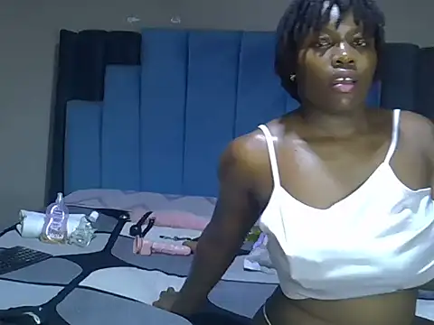 melanin_moon webcam