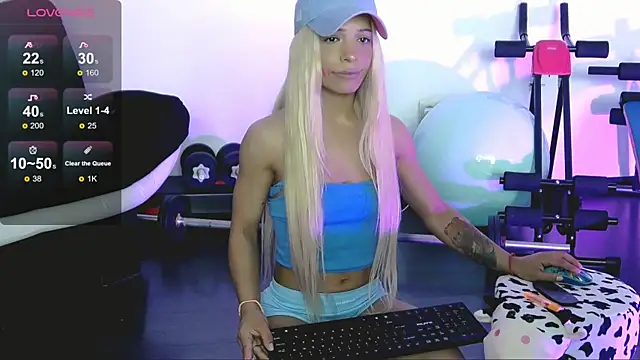 SarahRaynex webcam