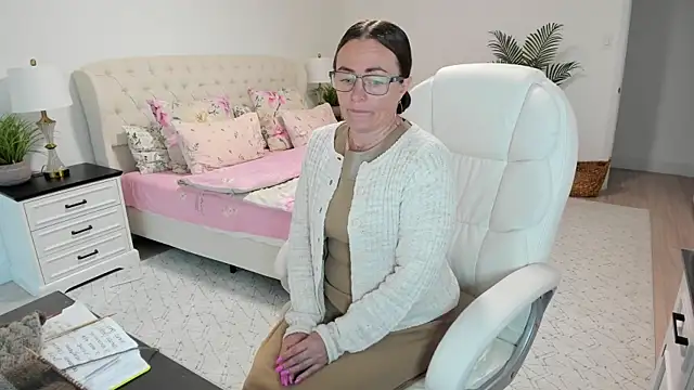Vika73 webcam