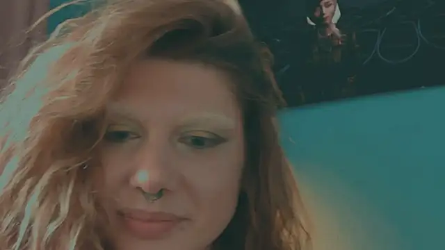 VivienDarkbloom webcam