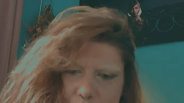 VivienDarkbloom webcam