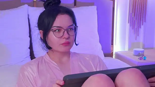 CindyMil webcam